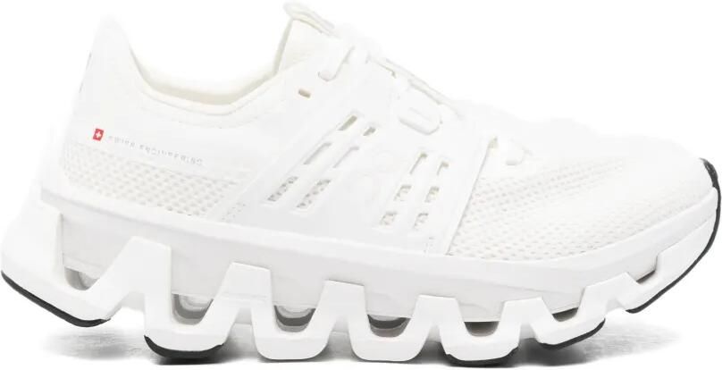 On Cloudswift Amp sneakers Wit