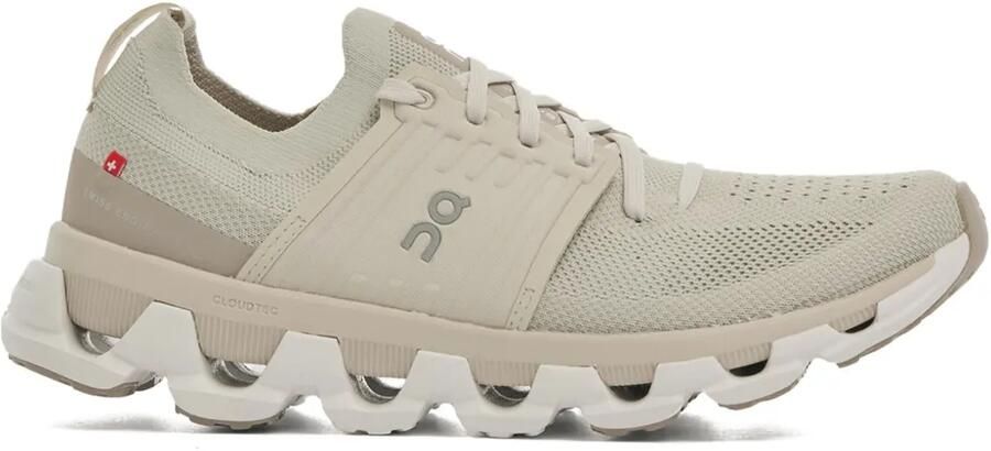 On Cloudswift sneakers Beige
