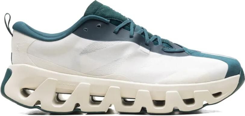 On K-Tech 1 "Kith Tofu Sea Moss" sneakers Wit