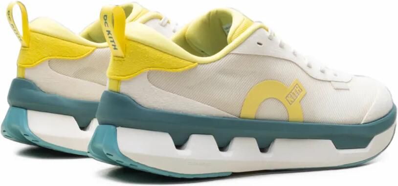 On K-Tech 3 sneakers Beige