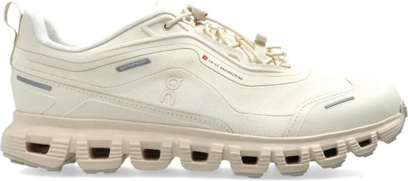 On Sneakers met trekkoord en textuur Beige
