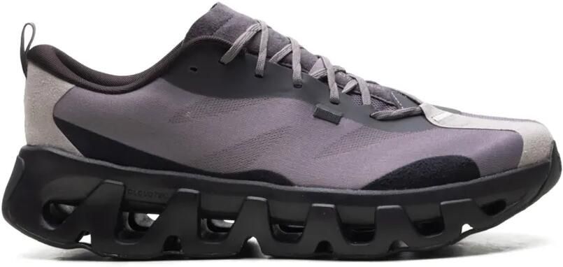 On x Kith K-Tech 1 sneakers Grijs