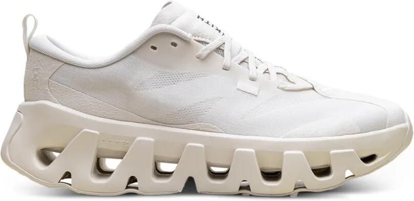 On x Kith K-Tech 1 "Tofu" sneakers Wit - Foto 3