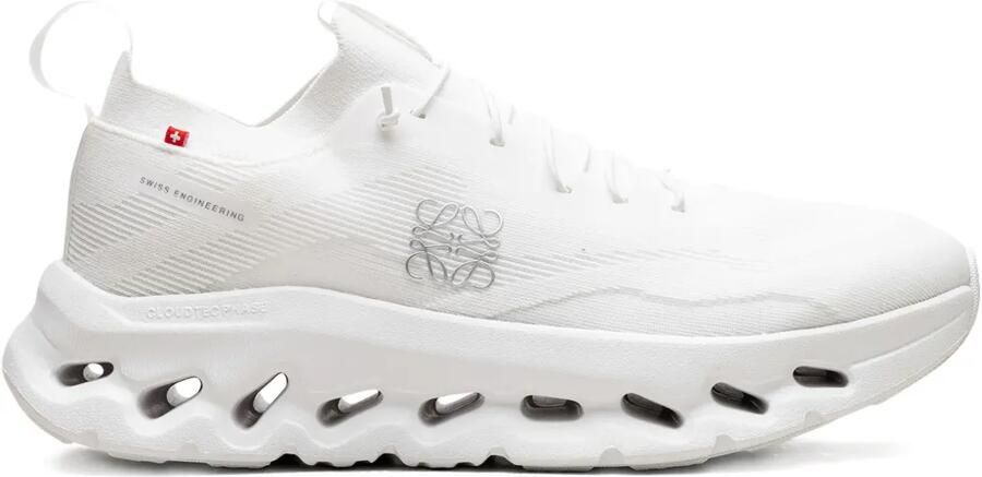 On x Loewe Cloudtilt "All White" sneakers Wit