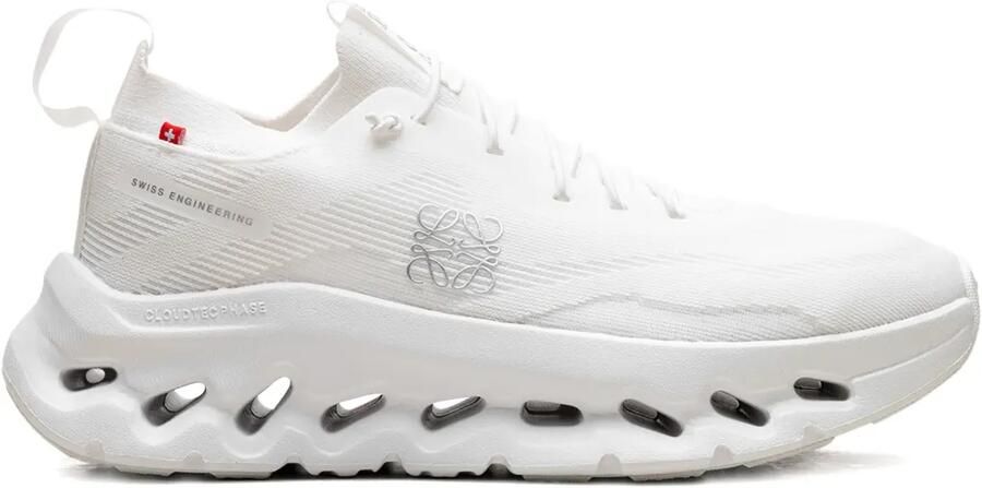 On x Loewe Cloudtilt "All White" sneakers Wit