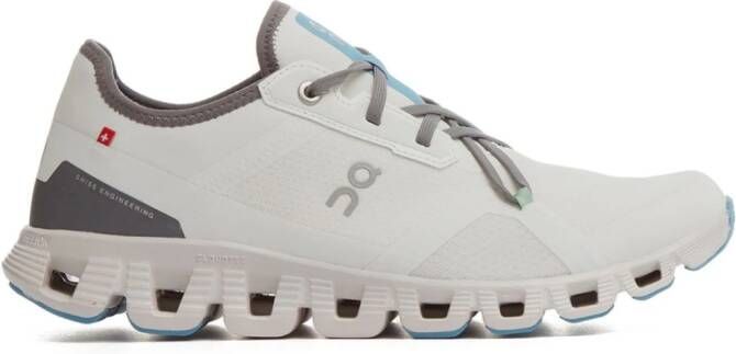 On Running Cloud X 3 sneakers Wit