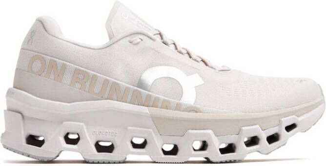 On Running Cloudmonster 2 chunky sneakers Beige