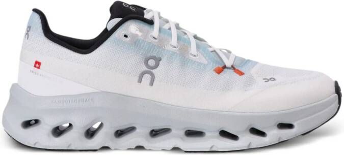 On Cloudtilt hardloopschoenen Wit