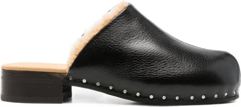 OUR LEGACY Naoto leren clogs met lammyvoering Zwart