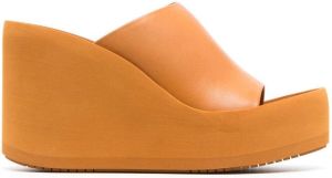 Paloma Barceló Dolya sandalen met sleehak Oranje