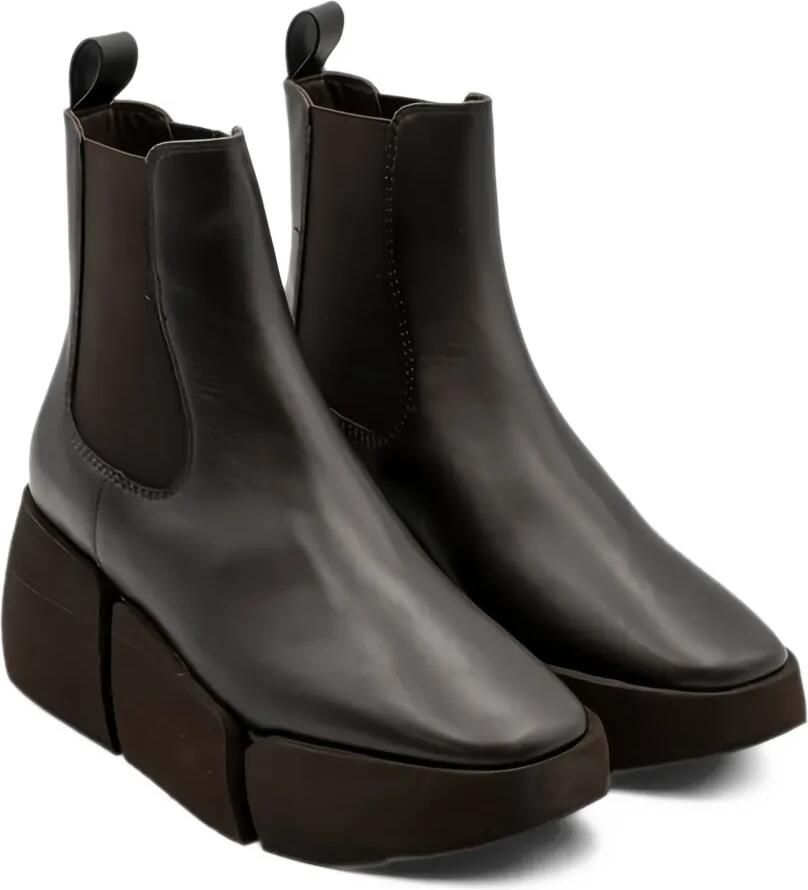 Paloma Barceló Amy platform Chelsea boots Bruin