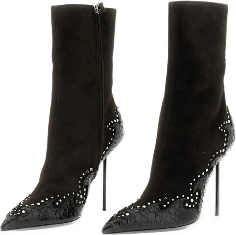 Paris Texas Lidia Queen Of Hearts embroidered pointed-toe ankle boots Bruin