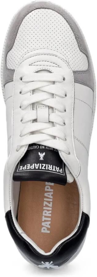Patrizia Pepe Sneakers met geperforeerd vlak Wit