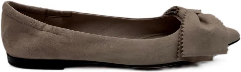 Pomme D´Or Ingrid pumps met puntige neus en strikdetail Beige