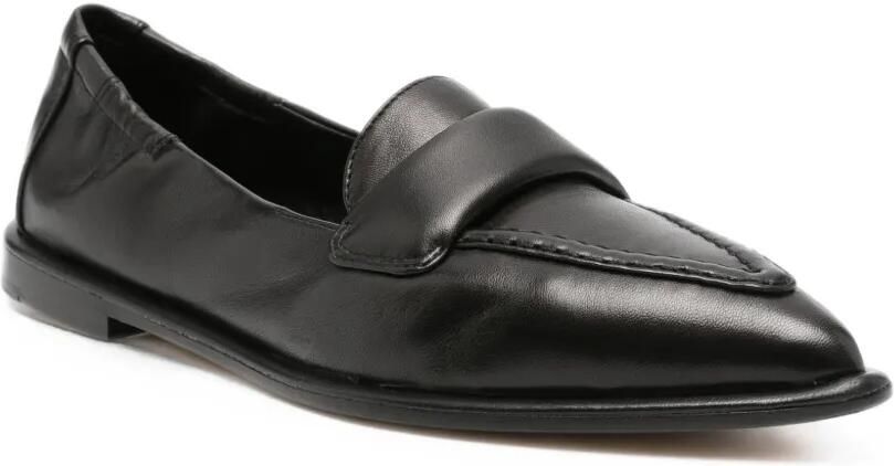 Pomme D´Or Loafers met puntige neus Zwart