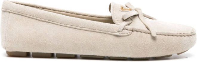 Prada Loafers met logo Beige