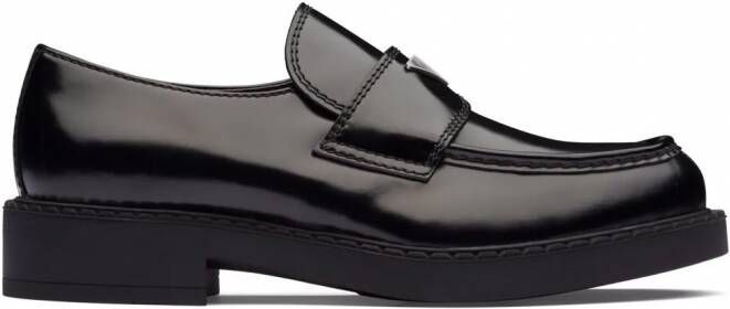 Prada Chocolate loafers van geborsteld leer Zwart