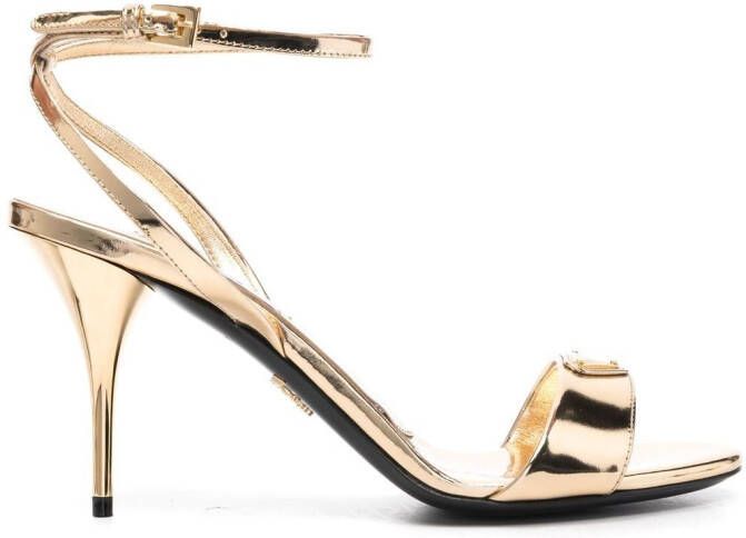 Prada Sandalen met logoplakkaat Goud