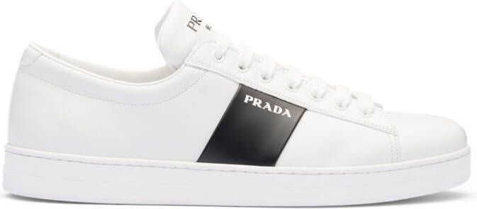 Prada Low-top sneakers Wit