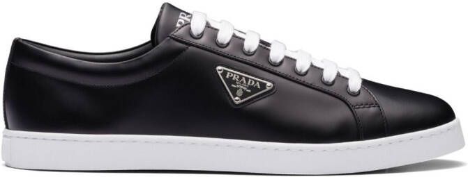 Prada Low-top sneakers Zwart