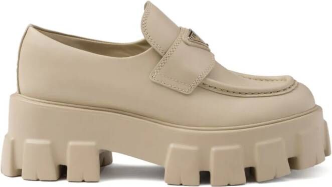 Prada Monolith leren loafers Beige