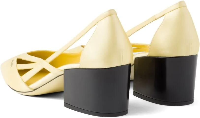 Prada 55 mm satijnen pumps met uitgesneden details Geel - Foto 5