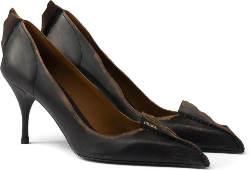 Prada 85 mm Antiqued leren pumps met puntige neus Zwart - Foto 5