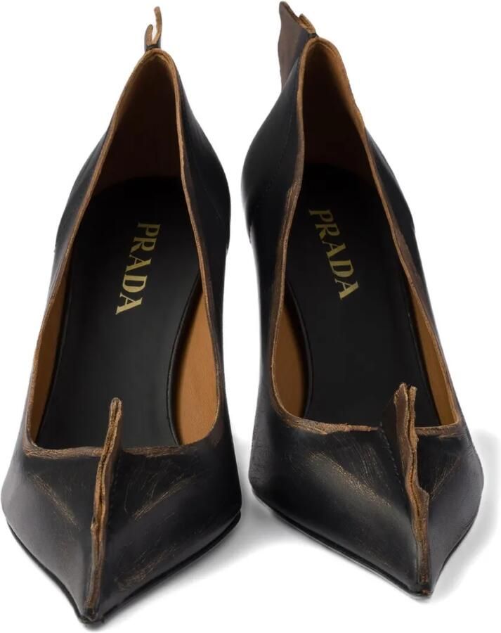 Prada 85 mm Antiqued leren pumps met puntige neus Zwart - Foto 3