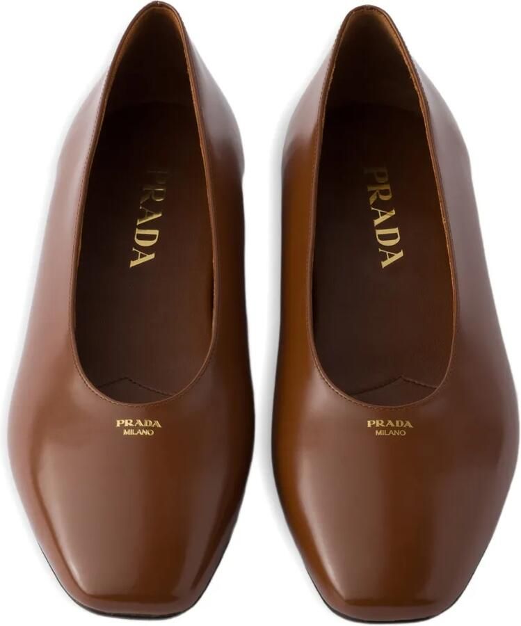 Prada Ballerina's van geborsteld leer Bruin