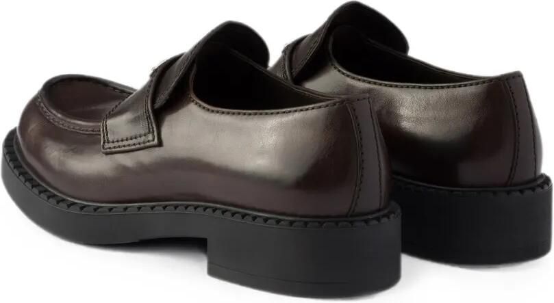 Prada Chocolate leren loafers Bruin
