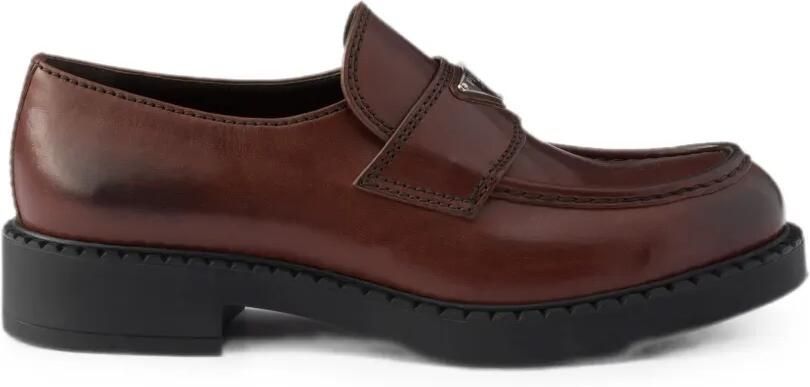 Prada Chocolate leren loafers Bruin
