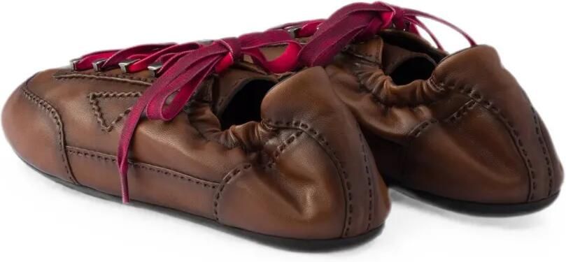 Prada Collaps nappa leren sneakers met haken Bruin