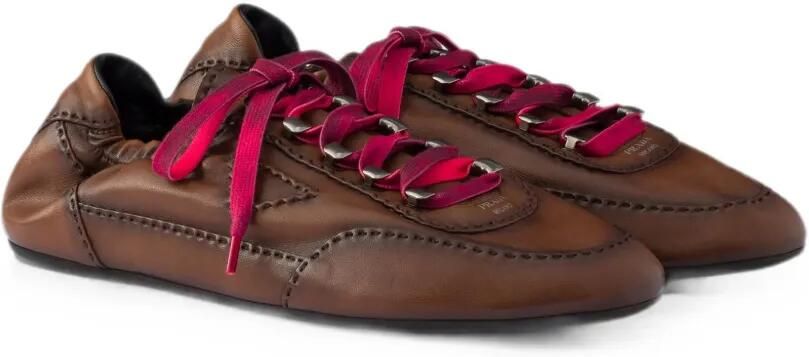 Prada Collaps nappa leren sneakers met haken Bruin - Foto 4