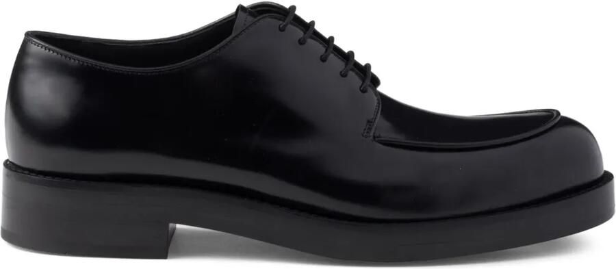 Prada Derby schoenen van geborsteld leer Zwart