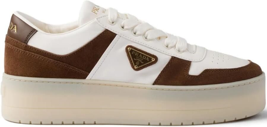 Prada Downtown Bold sneakers met plateauzool Bruin