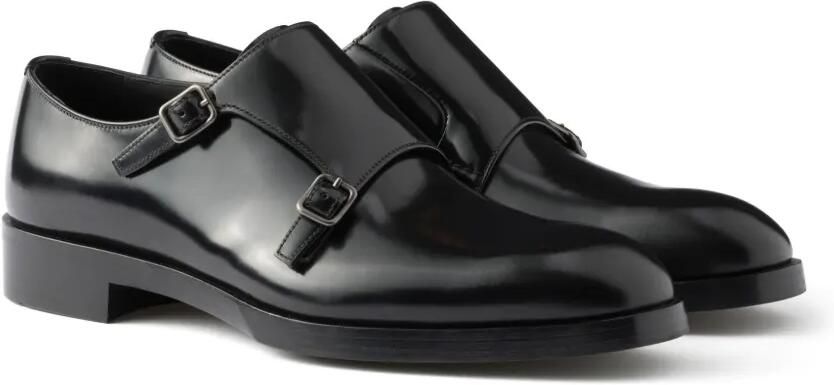 Prada Gespschoenen met gelakte afwerking Zwart
