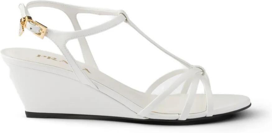Prada Lakleren sandalen Wit