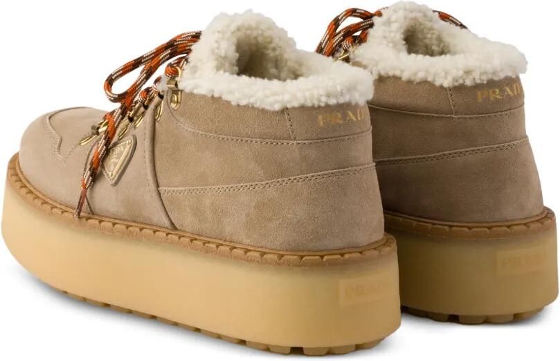 Prada Lammy gevoerde suède laarzen Beige - Foto 5