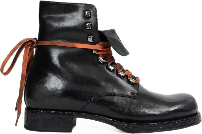 Prada leather laced booties Zwart
