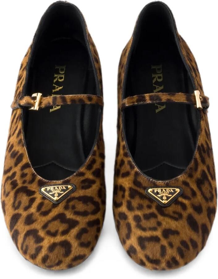 Prada Ballerina's met luipaardprint en gespbandje Bruin - Foto 3