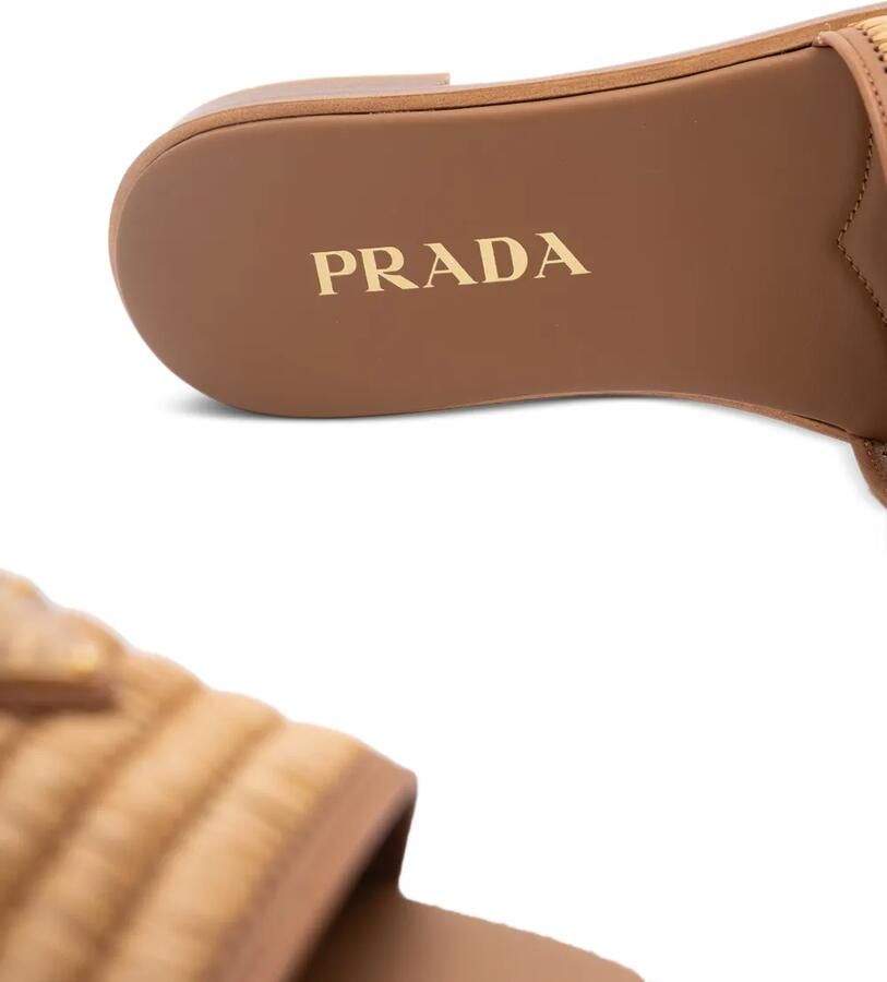 Prada Leren en gehaakte slippers Beige - Foto 2