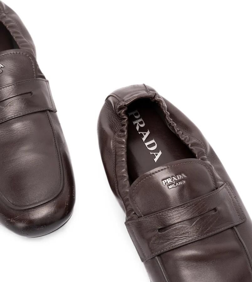 Prada Leren loafers met elastische hak Bruin - Foto 2