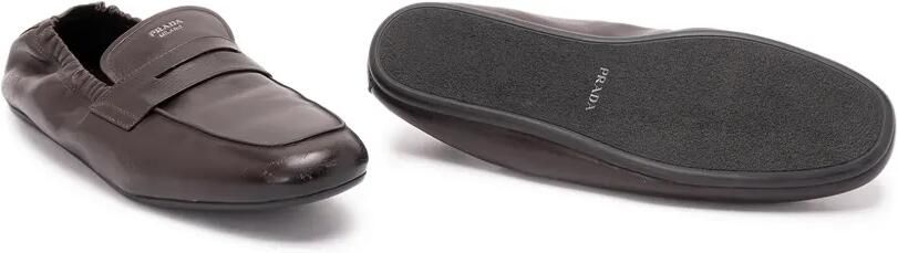Prada Leren loafers met elastische hak Bruin - Foto 5