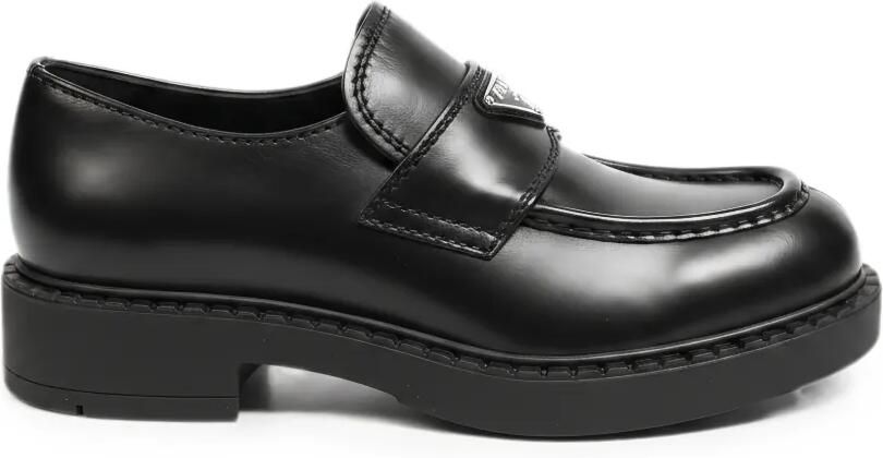 Prada Leren loafers met logoplakkaat Zwart