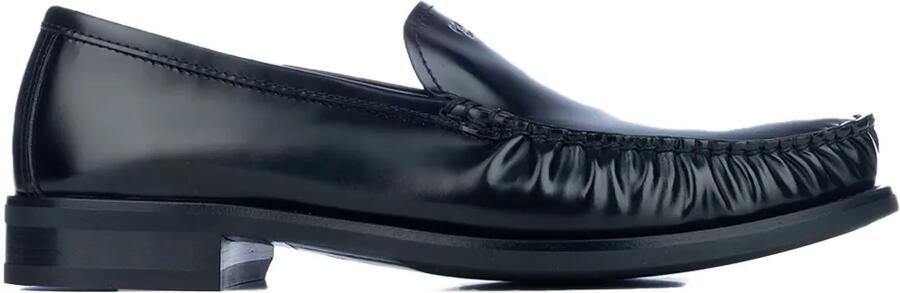 Prada Leren loafers met plooien Zwart