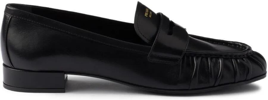 Prada Leren loafers Zwart