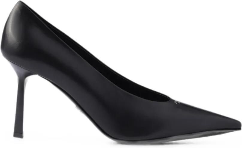 Prada Leren pumps Zwart