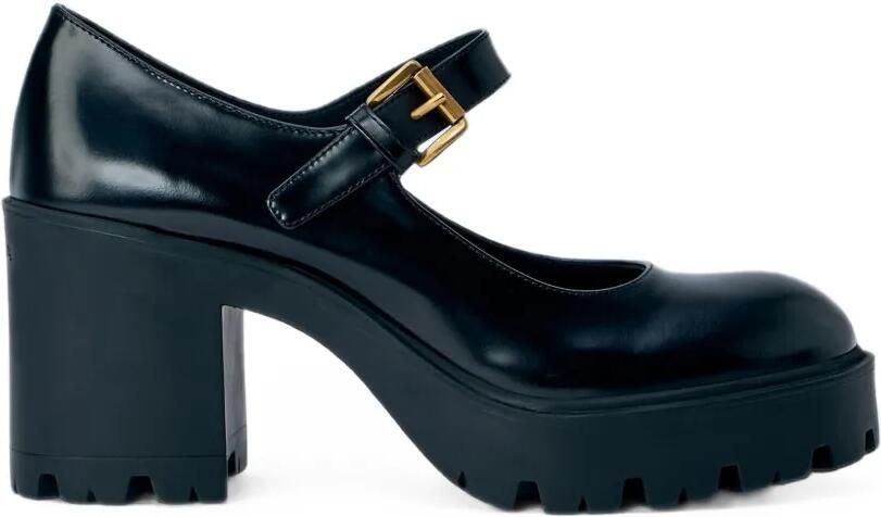 Prada Leren pumps Zwart