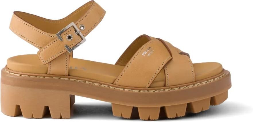 Prada Leren sandalen Beige