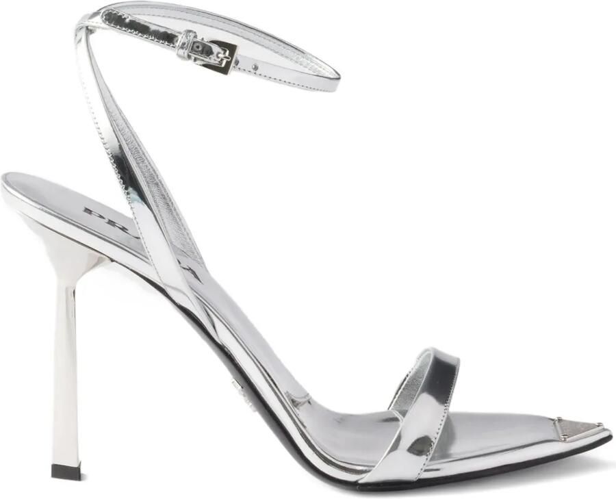 Prada Leren sandalen Zilver